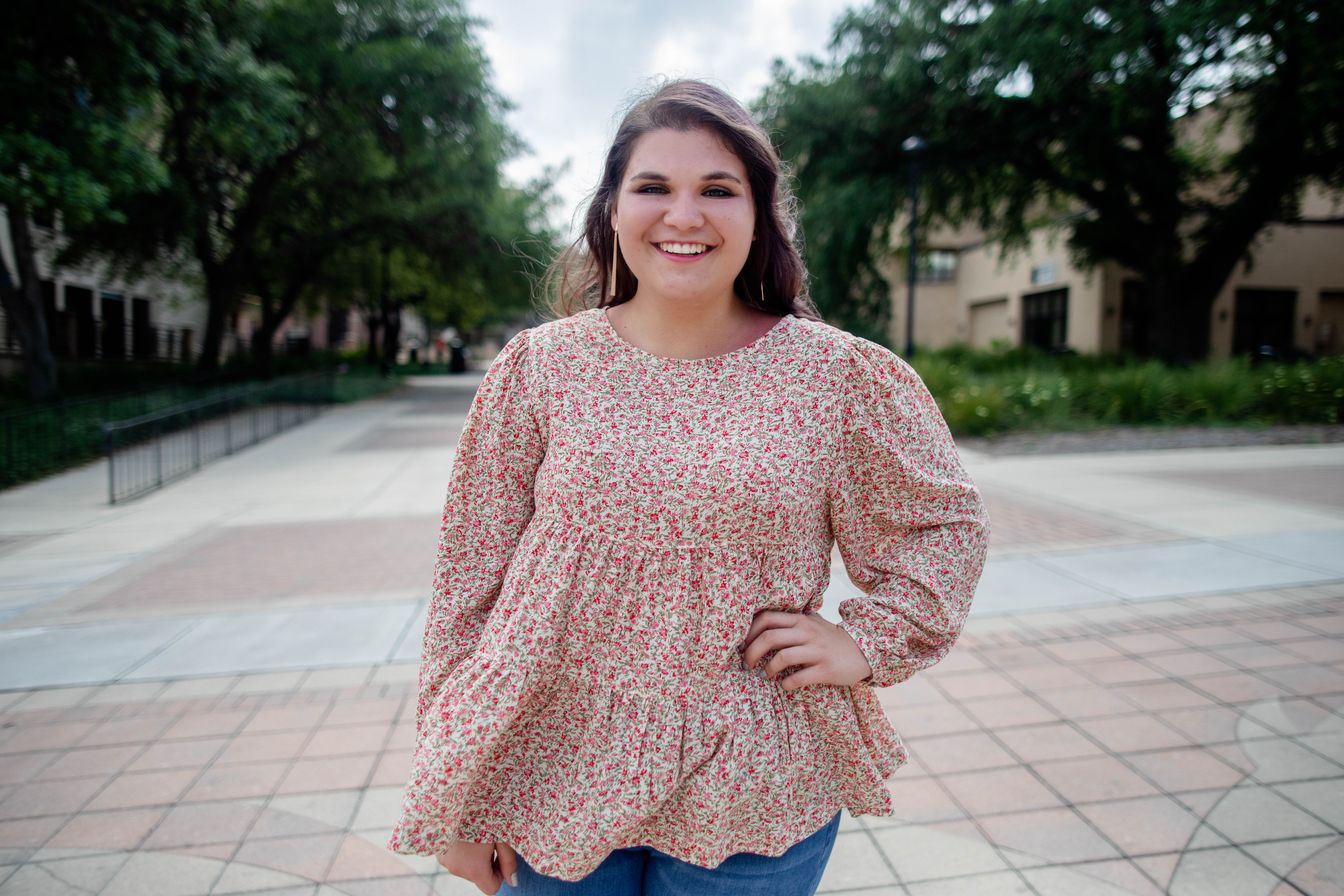 Congratulations to our alumni college graduates, newlyweds, new parents, future Warrior and thank you to an alumni serviceman – all featured in this issue of the Warrior Alumni Newsletter.Click here to read about our Warrior alumni.