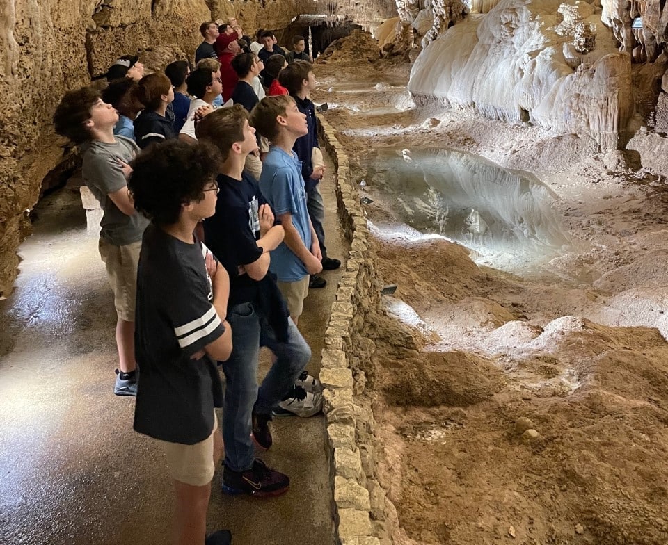Sixth Grade Visits Natural Bridge Caverns