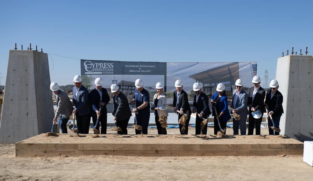 Groundbreaking(256of317)